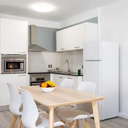 Home2book Comfy Terrace Cristianos 洛斯克里斯蒂亚诺斯